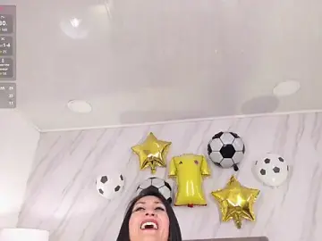 IvanaRusso  live sex cam