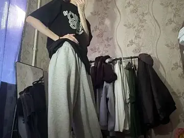 LianeCheco  live sex cam