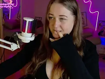 LizzyShine  live sex cam