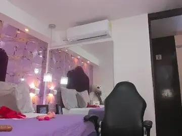 Estrellathekk  live sex cam