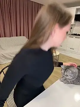 Lunaaaaa23  live sex cam