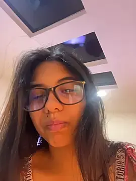 IsaSweett  live sex cam