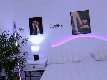 LiliKittenn  live sex cam