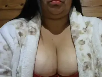 MARRENTINHA34  live sex cam
