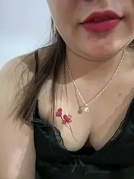 Mi_mi2k6  live sex cam