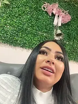 PinkDoll14  live sex cam