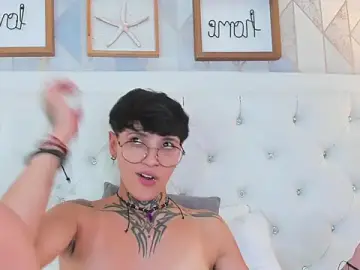 B3k_afrodict  live sex cam