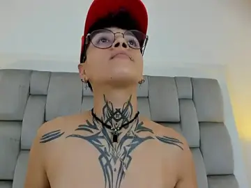 B3k_afrodict  live sex cam