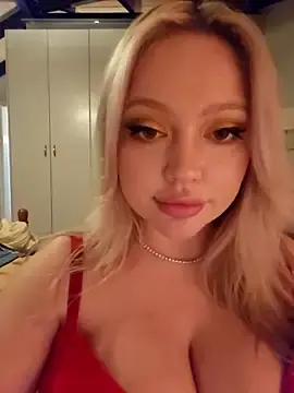 Misstitmouseofficial  live sex cam