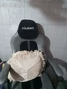 Amazingurlx  live sex cam