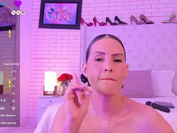 Coco_Balenciaga_  live sex cam