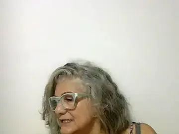 FunnyGrandma  live sex cam