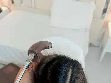 Miliaangeles  live sex cam