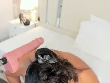 Miliaangeles  live sex cam