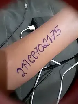 Vitoriakamilesafada  live sex cam