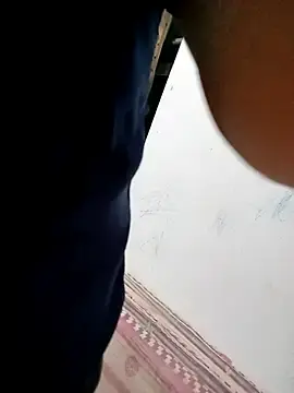 -Vahila-  live sex cam