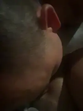Exotic222  live sex cam