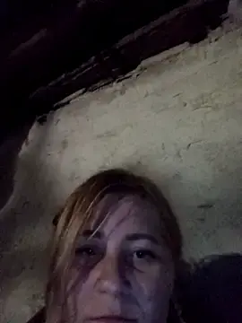Kira_Bird  live sex cam