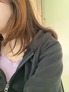 Liliya-77  live sex cam