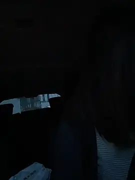 Liliya-77  live sex cam
