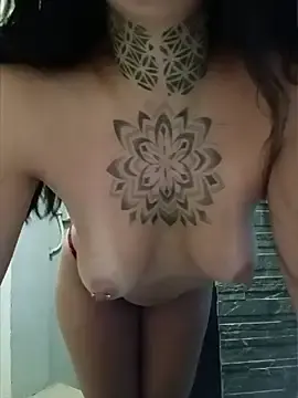 Porcellina181  live sex cam