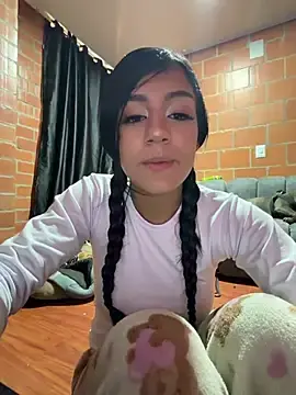 Lili_milky  live sex cam