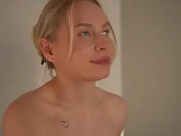 -Snowwwy-  live sex cam