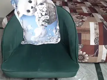 Ada-19  live sex cam