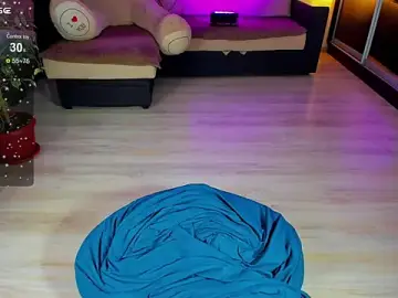 Carolina_bby  live sex cam