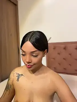 JennLeMoka  live sex cam