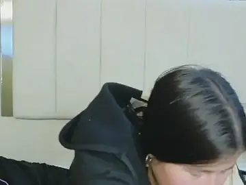 Olivia11_  live sex cam