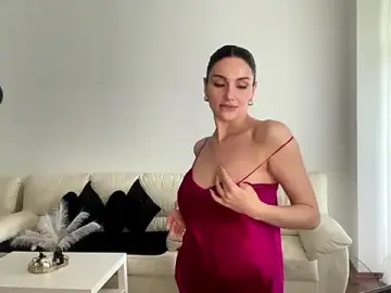 RoxelleSilvara69  live sex cam