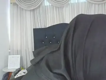 Uzra_hayed  live sex cam