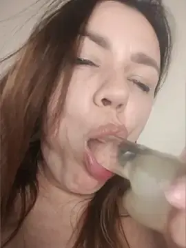 KrissSexi  live sex cam