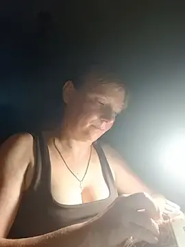 MikkiLove777  live sex cam