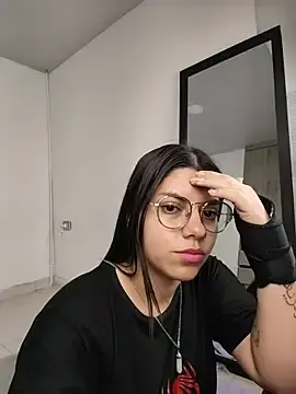 Harper_ks  live sex cam