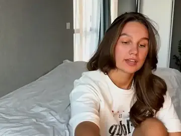 Secretnaya_girl  live sex cam