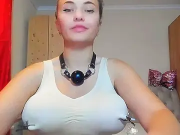 DangerSimona  live sex cam