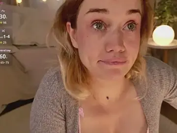 DiscoPotato  live sex cam
