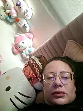 Katiekinkz669  live sex cam