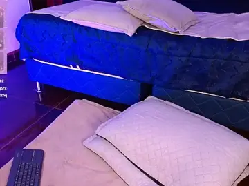 LexyBlaze_  live sex cam