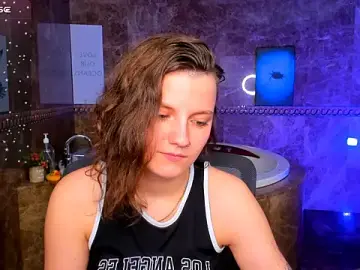 MelindaTin  live sex cam