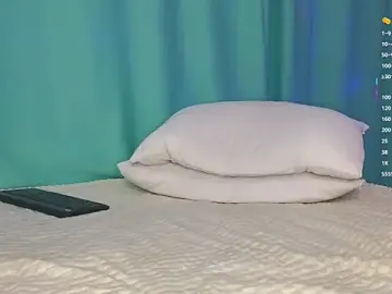 Molliblum  live sex cam