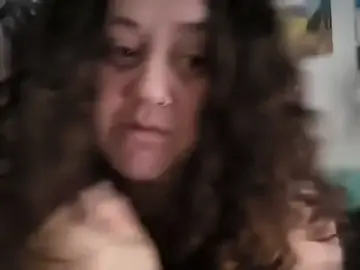 Partenope  live sex cam