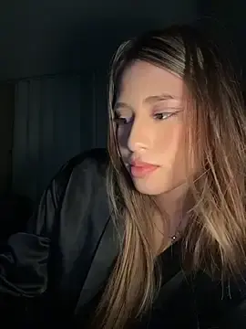 Romyamo  live sex cam
