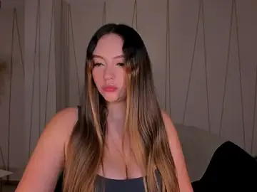 BellaRose_X  live sex cam