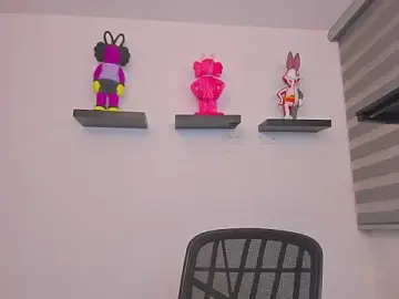 Gangster_Girl  live sex cam