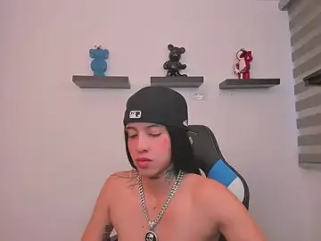 Gangster_Girl  live sex cam