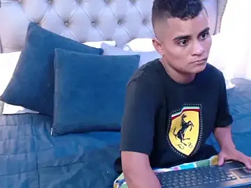 Liiamthompson  live sex cam
