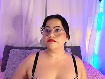 LilyRousee  live sex cam
